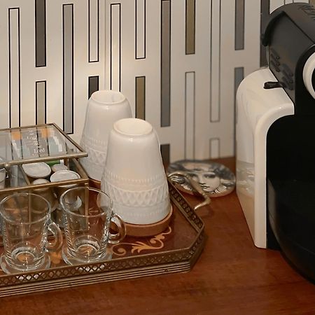 Retromirabeau - Chambre Suite & Appartements De Charme - Localisation Premium Narbonne Eksteriør bilde